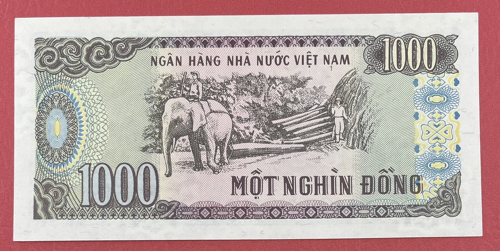 Vietnam 1000 Dong 1988-89 “Large Serial Digits” Pick# 100b UNC. #PL 1687