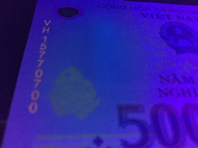 1M 1,000,000 VIETNAM DONG 2x 500,000 LIGHTLY “CIRCULATED” UV PASS COA AUTHENTIC