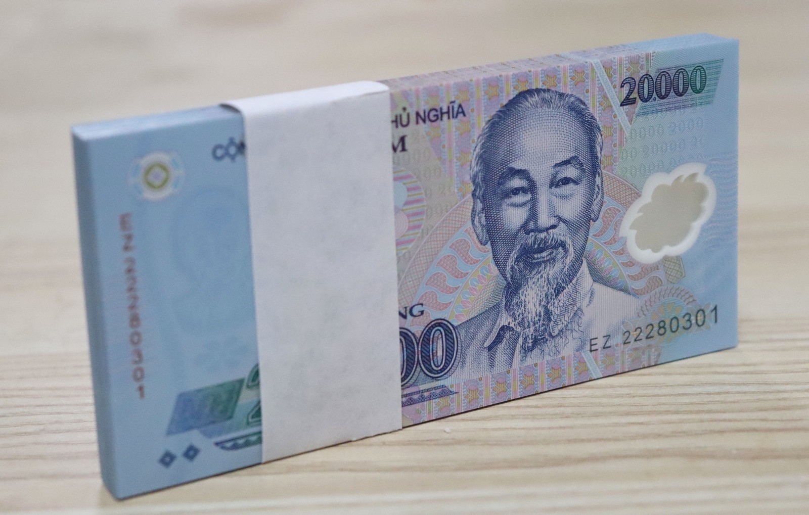 Vietnam, 20000 (20,000) Dong, Lot 100 Pcs, P-120, Random Year, Polymer, UNC