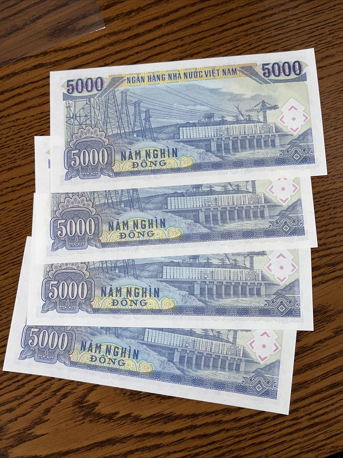 Vietnam 5000 Dong C 4pcs, 1991, P-108, UNC Binary Cool Seri