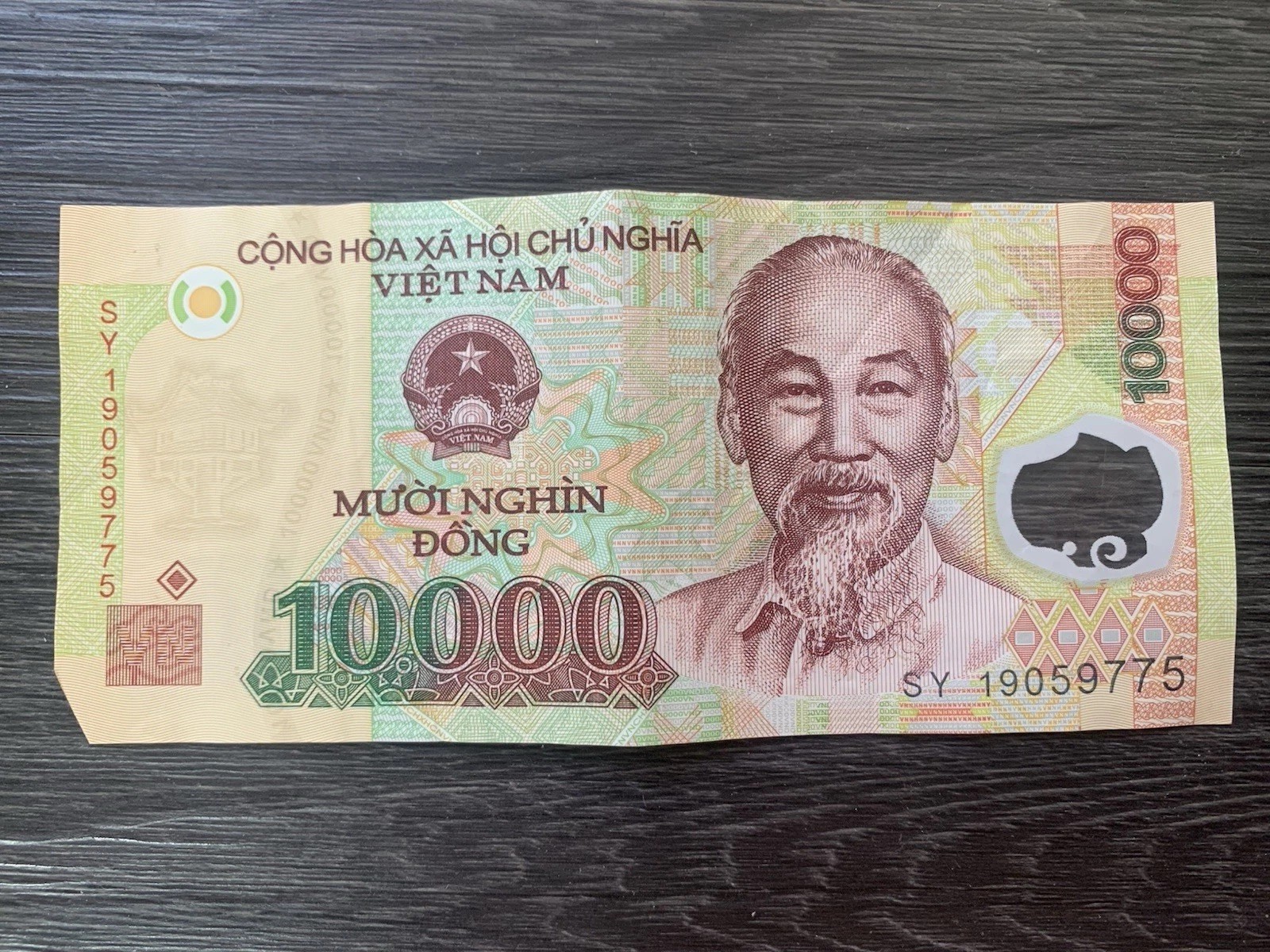 30,000 Vietnam Dong One 20000 & One 10000 Vietnamese Dong Note Foreign Currency