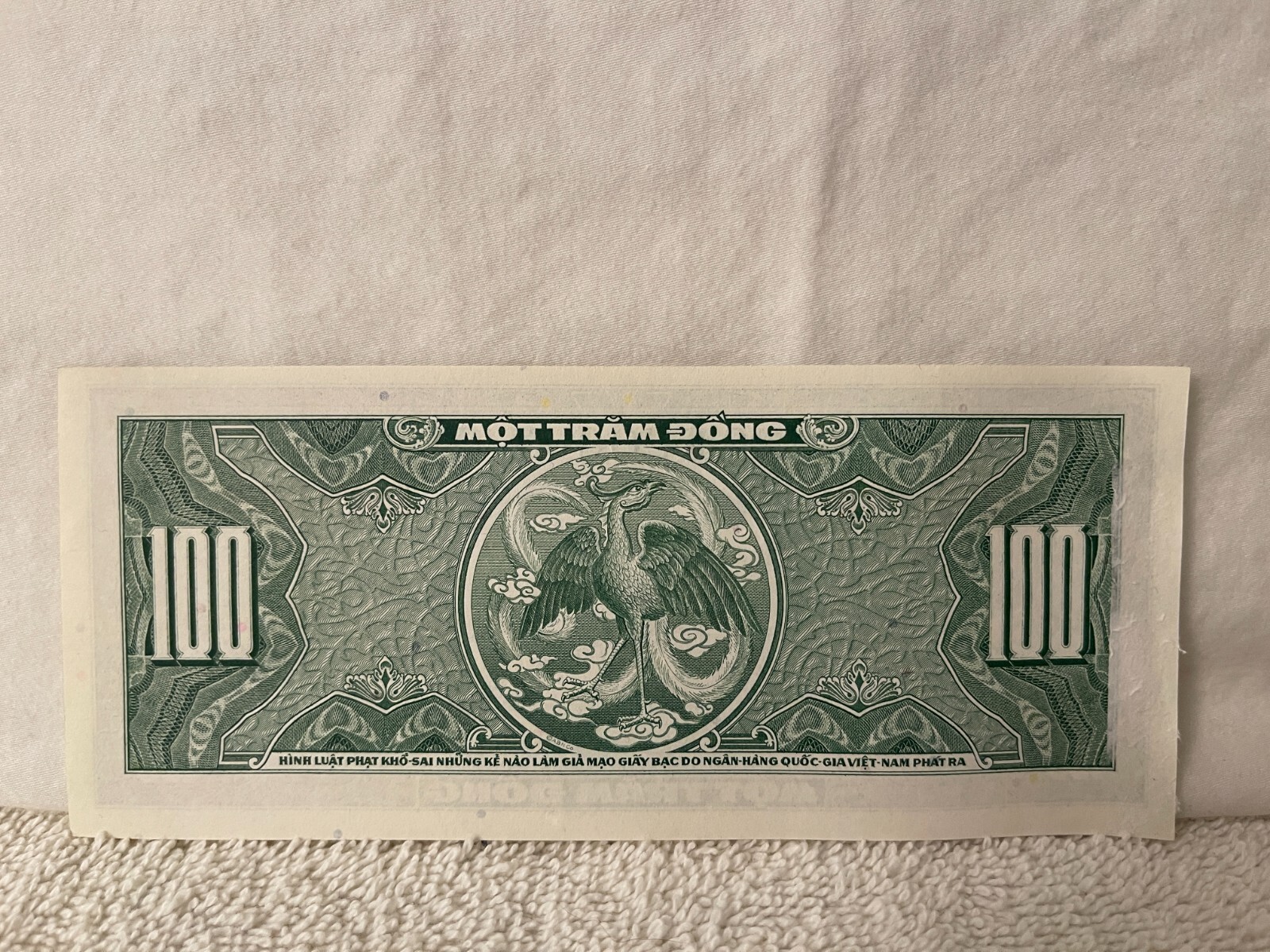 100 PIASTRES RARE BANK NOTE DATED 1955 FROM SOUTH VIETNAM